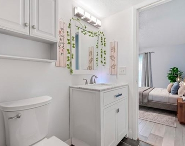 908 Hammock Pine Boulevard - Photo Thumbnail 22