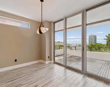 1120 E Kennedy Boulevard W - Photo Thumbnail 4