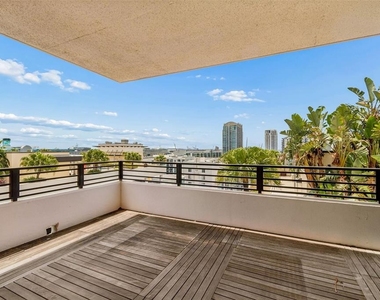 1120 E Kennedy Boulevard W - Photo Thumbnail 23