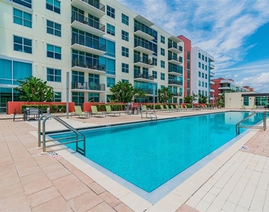 1120 E Kennedy Boulevard W - Photo Thumbnail 28