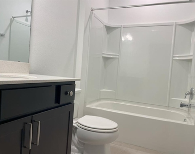 3943 Almond Brook Boulevard - Photo Thumbnail 18
