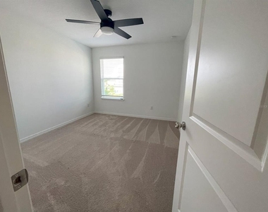 3943 Almond Brook Boulevard - Photo Thumbnail 9