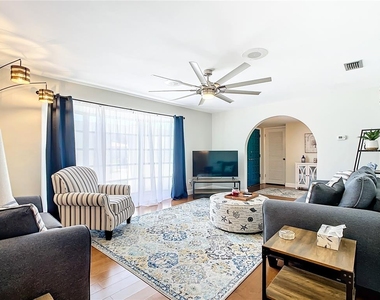 2250 Watrous Dr - Photo Thumbnail 5