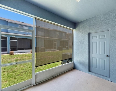 6737 Lake Rochester Lane - Photo Thumbnail 22