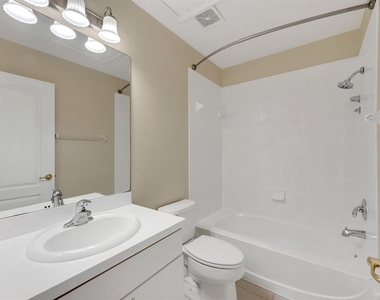 6737 Lake Rochester Lane - Photo Thumbnail 19