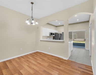 6737 Lake Rochester Lane - Photo Thumbnail 8