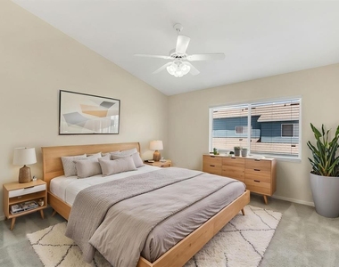 6737 Lake Rochester Lane - Photo Thumbnail 17