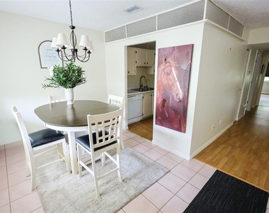 1235 S Highland Avenue - Photo Thumbnail 2
