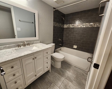 6236 93rd Terrace N - Photo Thumbnail 17