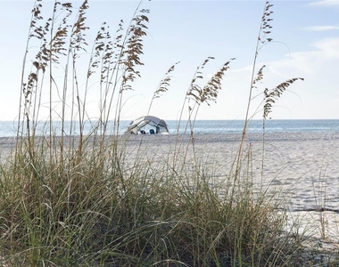 19506 Gulf Boulevard - Photo Thumbnail 37