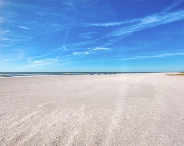 19506 Gulf Boulevard - Photo Thumbnail 26