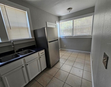 1408 N Fort Harrison Avenue - Photo Thumbnail 13