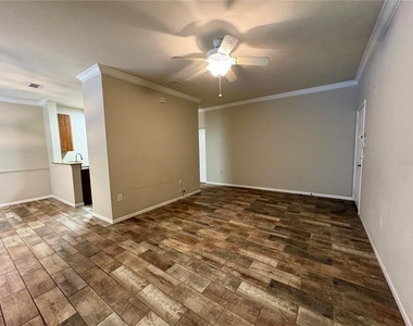 2171 Portofino Place - Photo Thumbnail 7