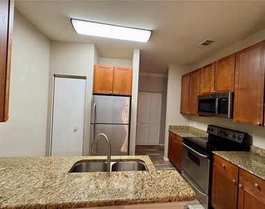 2171 Portofino Place - Photo Thumbnail 2