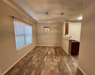 2171 Portofino Place - Photo Thumbnail 5