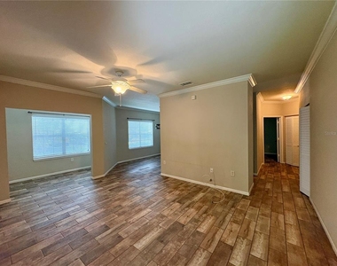 2171 Portofino Place - Photo Thumbnail 4