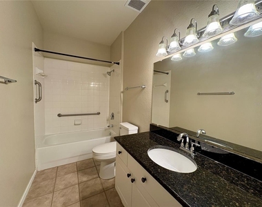 2171 Portofino Place - Photo Thumbnail 13