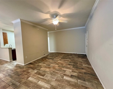 2171 Portofino Place - Photo Thumbnail 6