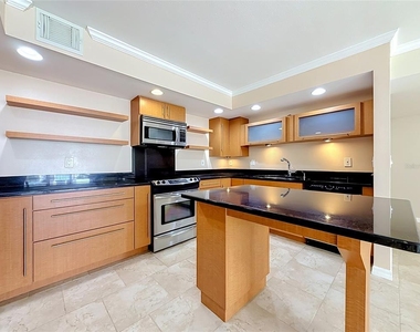 1480 Gulf Boulevard - Photo Thumbnail 16