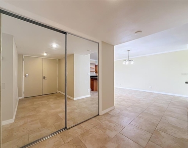 1480 Gulf Boulevard - Photo Thumbnail 6