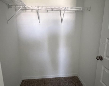 1727 Grandiose Drive - Photo Thumbnail 8