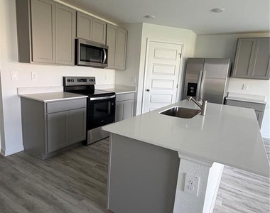 1727 Grandiose Drive - Photo Thumbnail 1