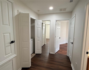 2568 Aventurine Street - Photo Thumbnail 21
