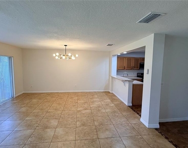 2568 Aventurine Street - Photo Thumbnail 14