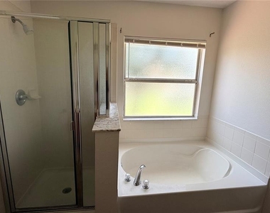 2568 Aventurine Street - Photo Thumbnail 17