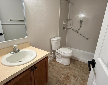 2568 Aventurine Street - Photo Thumbnail 22