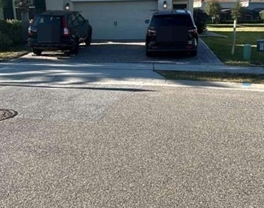 1019 Oak Bluff Drive - Photo Thumbnail 18