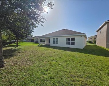 2476 Addison Creek Drive - Photo Thumbnail 3