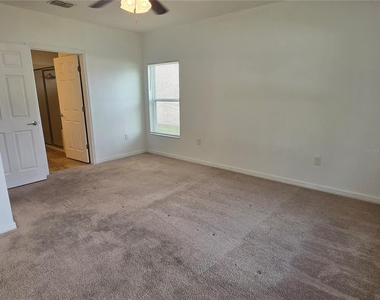 2476 Addison Creek Drive - Photo Thumbnail 15