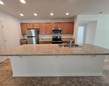2476 Addison Creek Drive - Photo Thumbnail 8