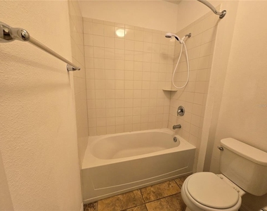 2476 Addison Creek Drive - Photo Thumbnail 32