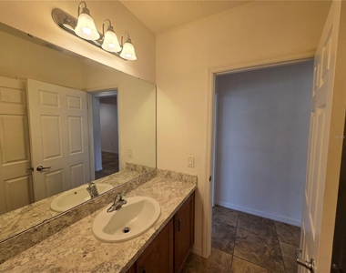 2476 Addison Creek Drive - Photo Thumbnail 31