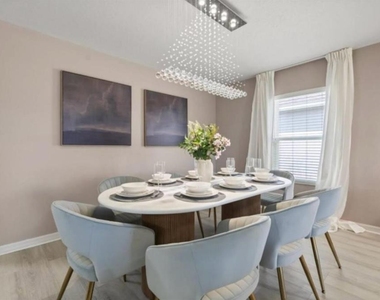 4717 Blue Diamond Street - Photo Thumbnail 8