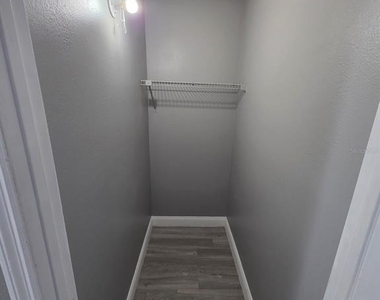 6130 Westgate Drive - Photo Thumbnail 6