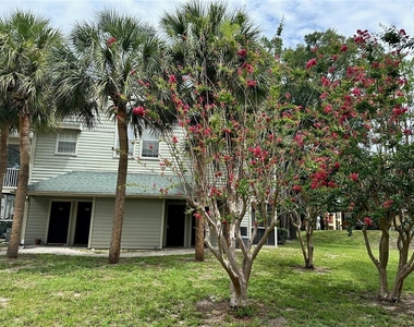 6052 Westgate Drive - Photo Thumbnail 2