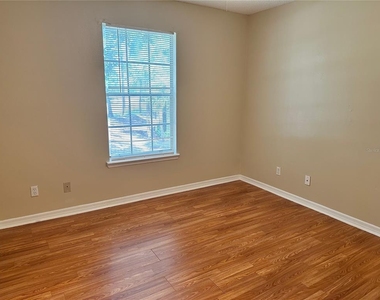 6052 Westgate Drive - Photo Thumbnail 11