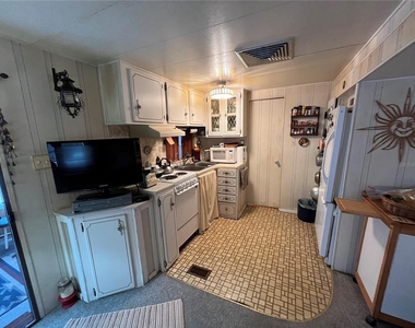 16 Grey Fox Lane - Photo Thumbnail 5