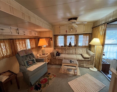 16 Grey Fox Lane - Photo Thumbnail 4