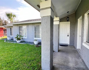 11340 Cardiff Drive - Photo Thumbnail 2