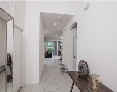 2659 Calistoga Avenue - Photo Thumbnail 6