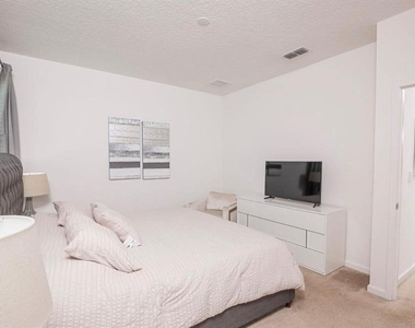 2659 Calistoga Avenue - Photo Thumbnail 40