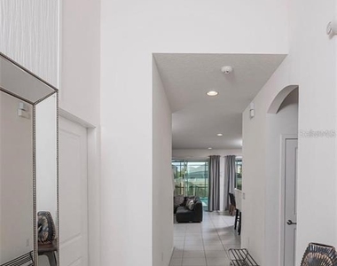 2659 Calistoga Avenue - Photo Thumbnail 2