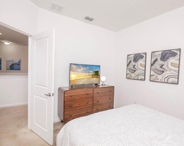 2659 Calistoga Avenue - Photo Thumbnail 46
