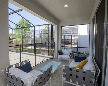 2659 Calistoga Avenue - Photo Thumbnail 4