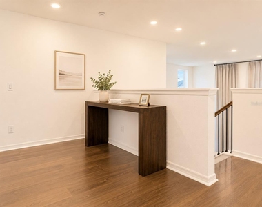 2321 Endeavor Way - Photo Thumbnail 13