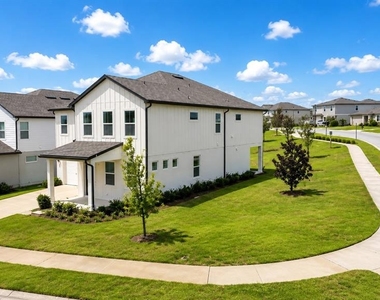 2321 Endeavor Way - Photo Thumbnail 2